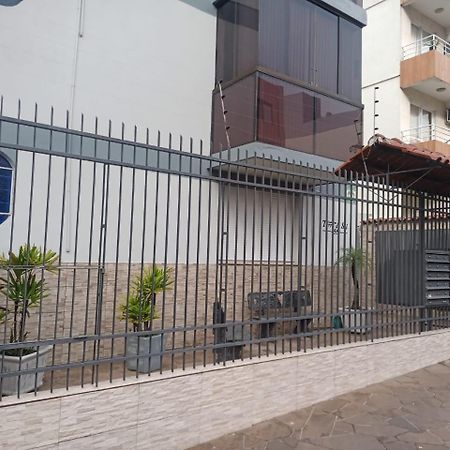 Apto Em Santa Maria Apartment Bagian luar foto